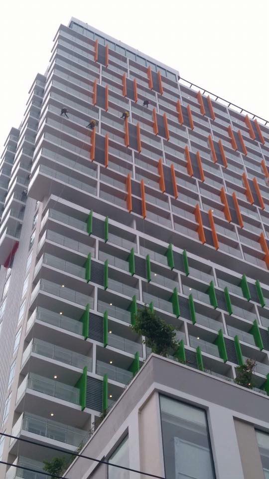 ve-sinh-kinh-nha-trang