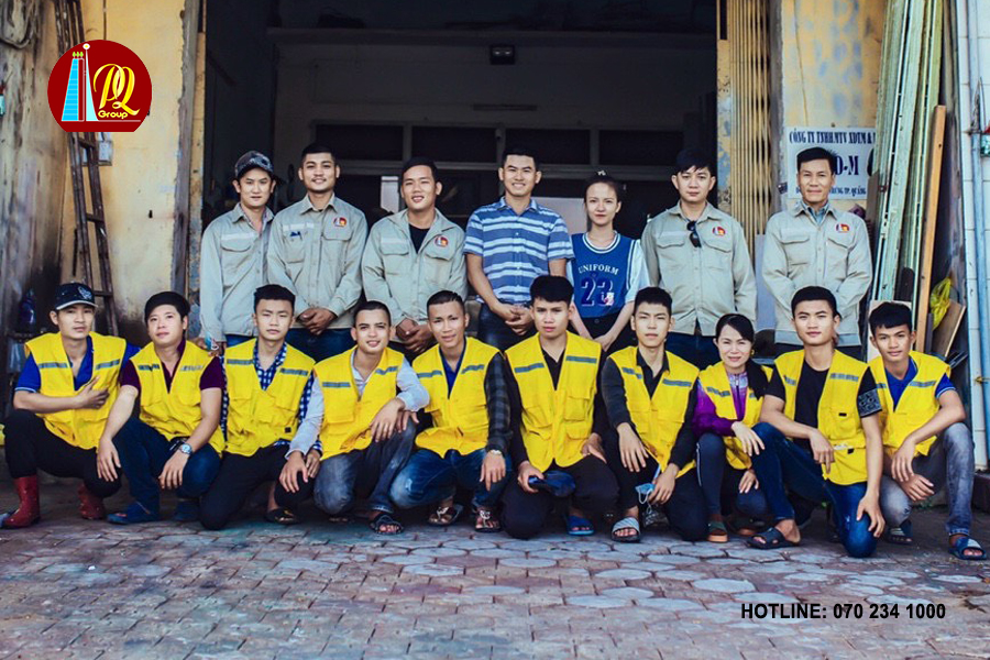 Đội ngũ nhân sự giàu kinh nghiệm và đầy nhiệt huyết tại Phú Quý Clean chuyên vệ sinh công nghiệp Quảng ngãi